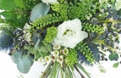 Bouquet Champêtre Flou Blanc & Bleu "Corte" -L’Agitateur Floral Soldes bouquet champetre flou blanc bleu corte 2