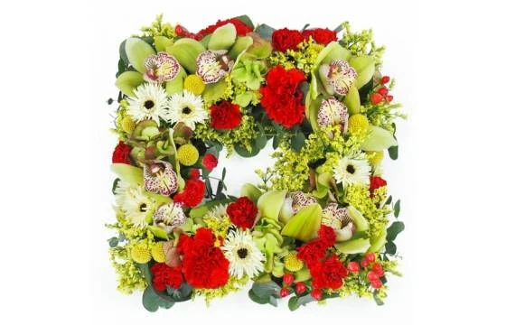 Carré De Fleurs Piquées Rouge & Vert "Éole" 1 Carré De Fleurs Piquées Rouge & Vert "Éole"