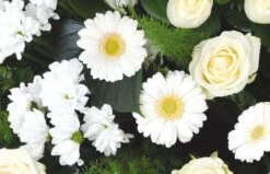 Devant -L’Agitateur Floral Soldes composition de deuil blanche purete 1