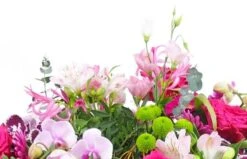 Raquette De Deuil Dans Les Camaïeux De Roses "Déméter" -L’Agitateur Floral Soldes raquette de deuil dans les camaieux de roses demeter 2